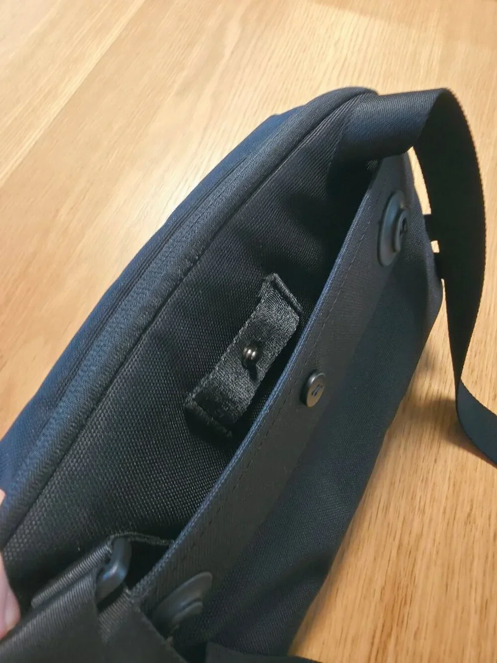 Lojel Eblo – All Day (Sling Pouch)
